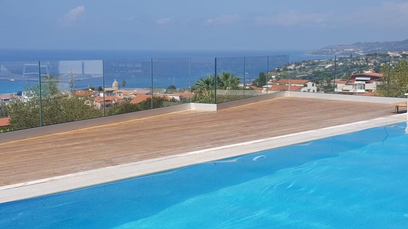 Appartamenti Borgo Panoramico N.2 Тропеа Екстериор снимка