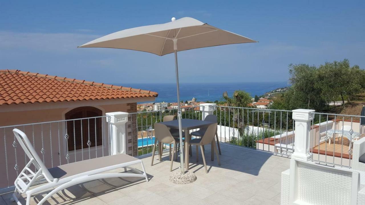 Appartamenti Borgo Panoramico N.2 Тропеа Екстериор снимка