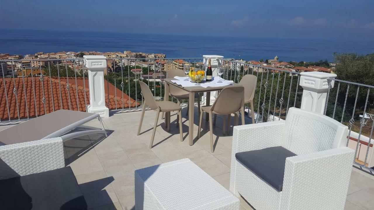 Appartamenti Borgo Panoramico N.2 Тропеа Екстериор снимка