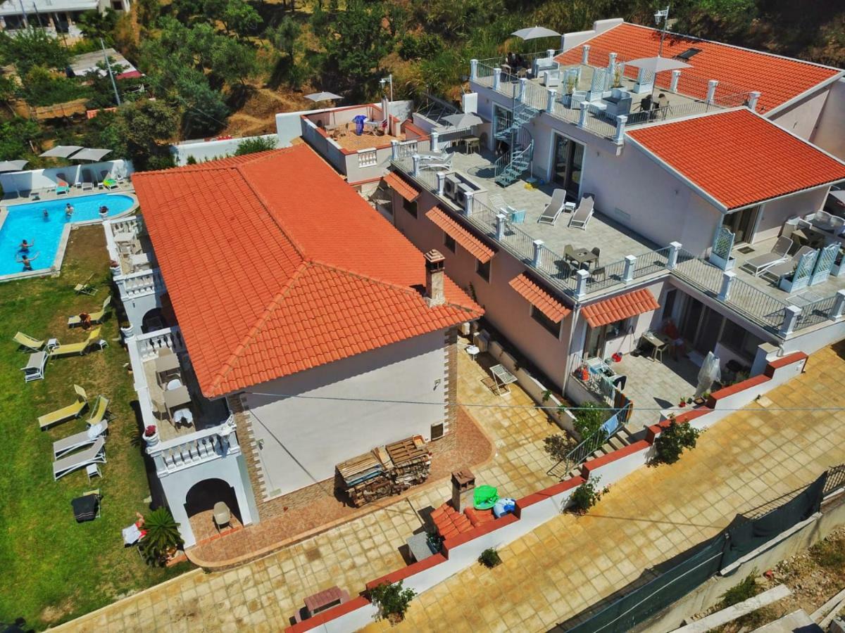 Appartamenti Borgo Panoramico N.2 Тропеа Екстериор снимка