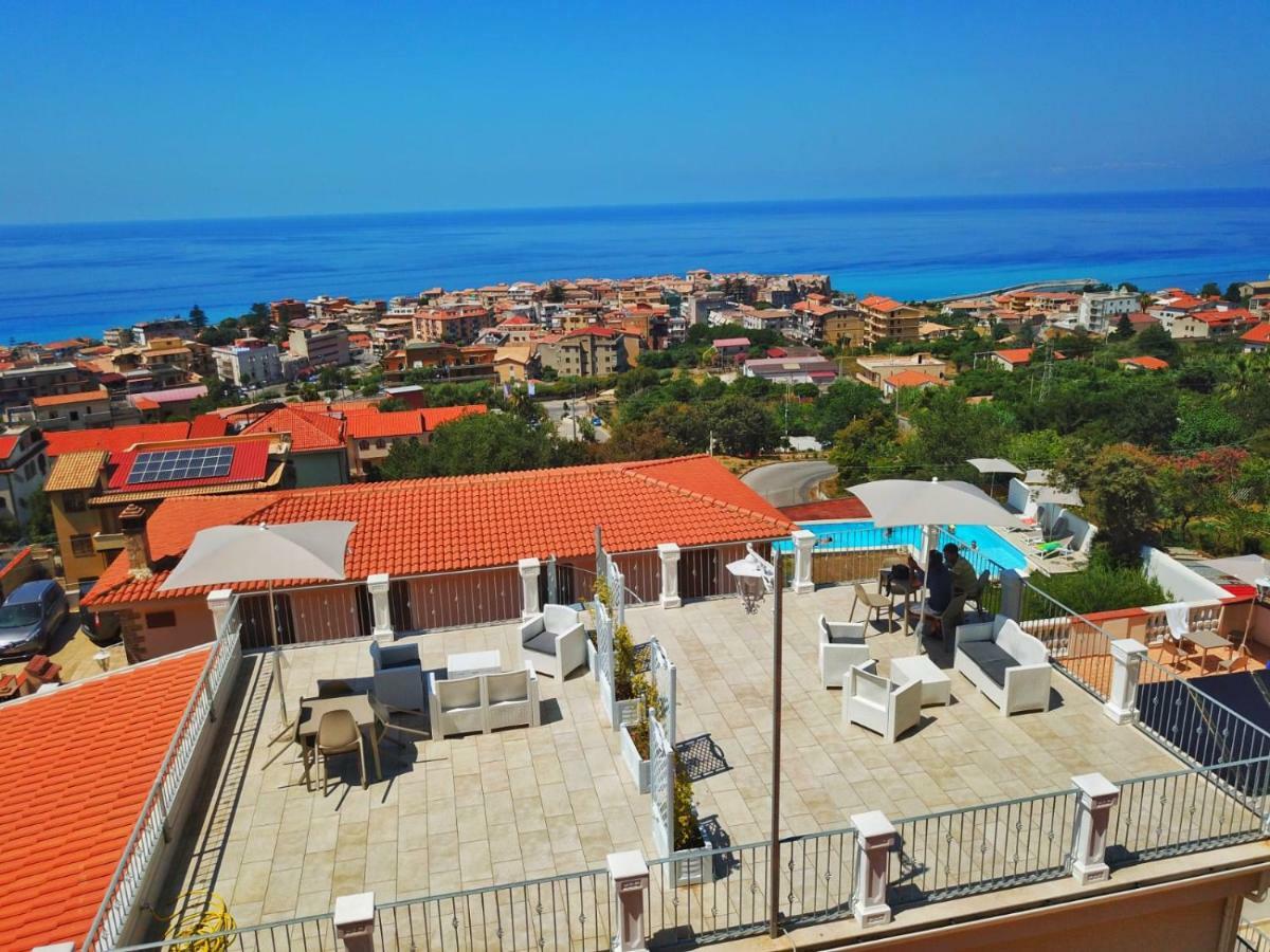 Appartamenti Borgo Panoramico N.2 Тропеа Екстериор снимка