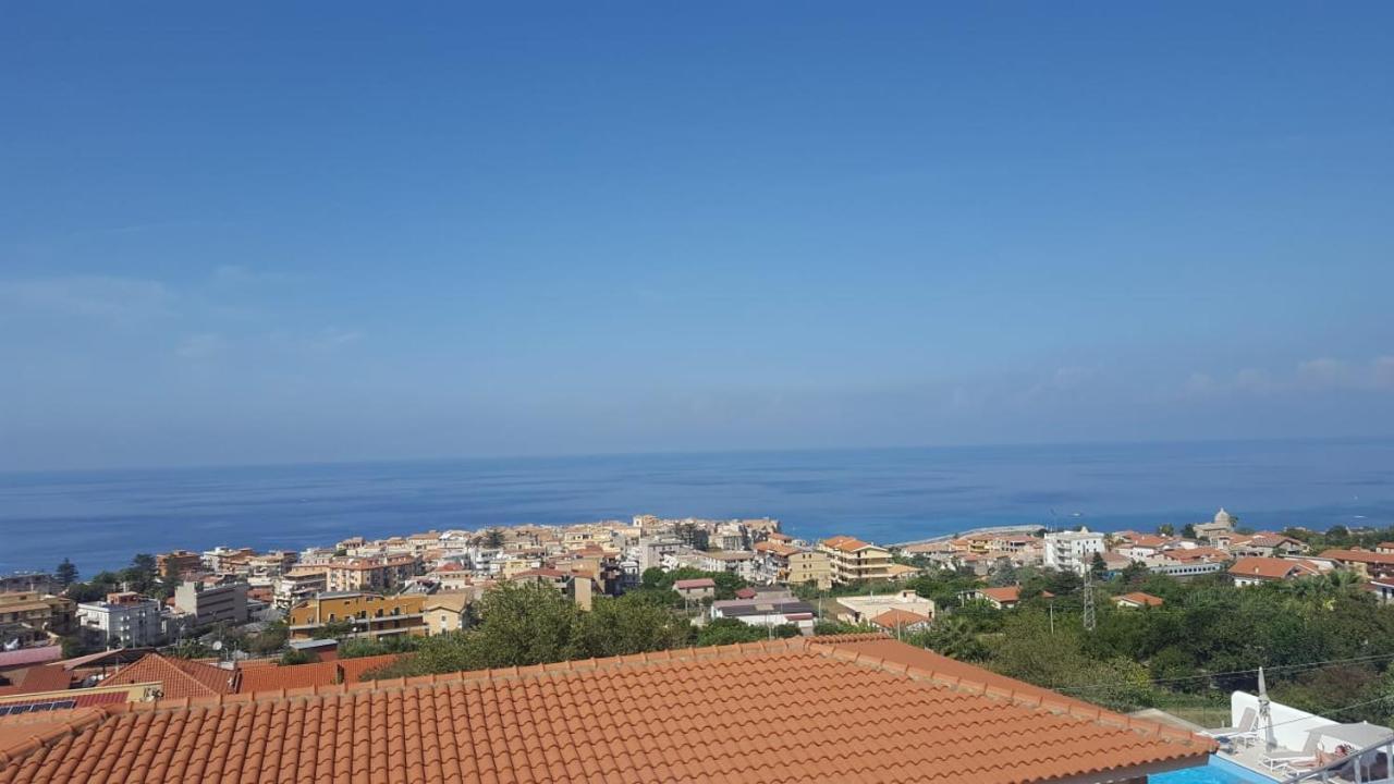 Appartamenti Borgo Panoramico N.2 Тропеа Екстериор снимка